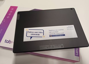 UKC Maribor in Kliniki Golnik smo donirali Tablične računalnike